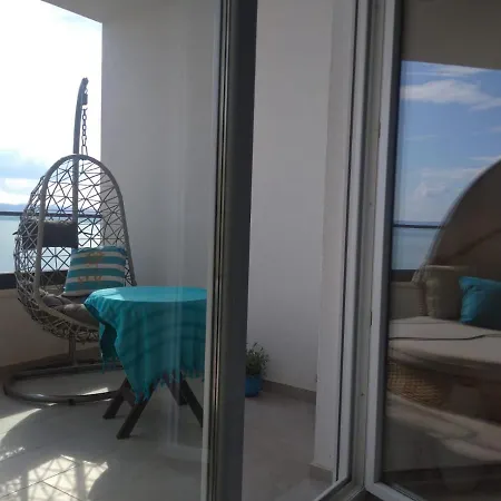 Fifty Shades Of Blue Lejlighed