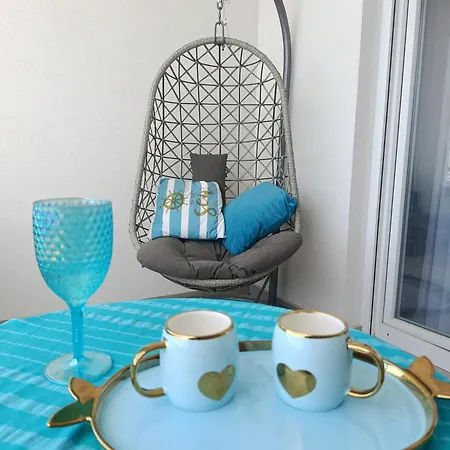 Fifty Shades Of Blue *