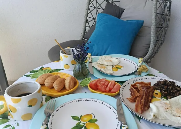 Fifty Shades Of Blue * Makarska